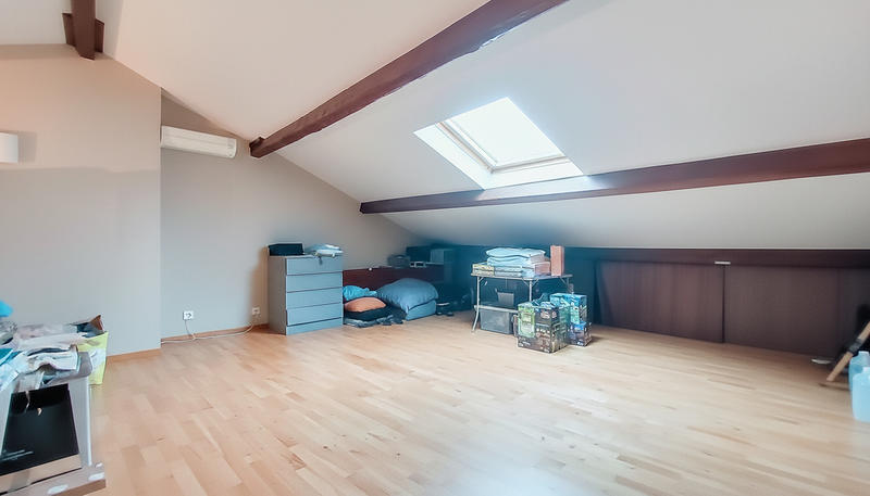 Maison - 111 m² - 3 pièces