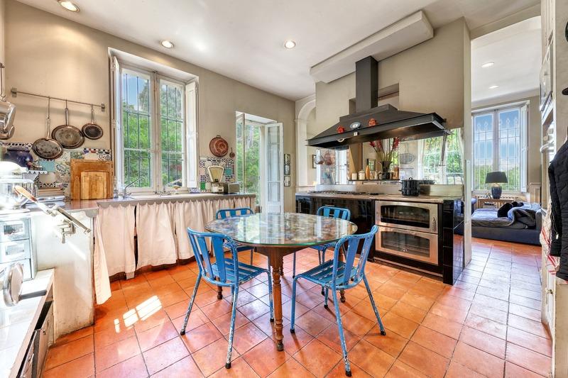 Maison de maîtres - 500 m² - 17 pièces