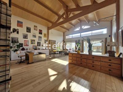 Maison en pierre - 173 m² - 6 pièces