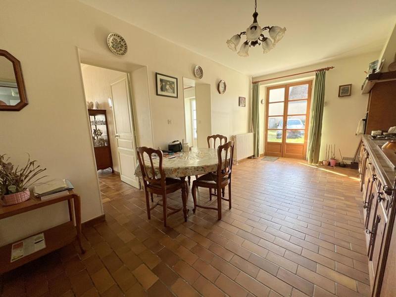 Maison - 188 m² - 7 pièces