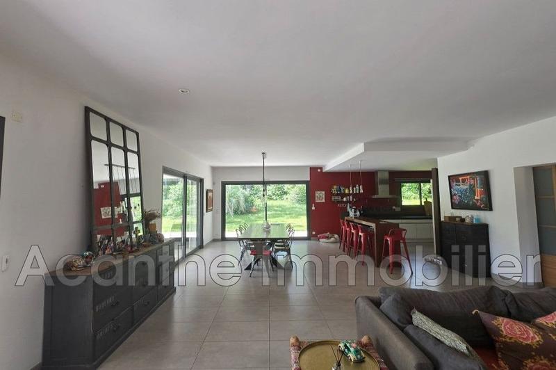 Villa - 280 m² - 7 pièces