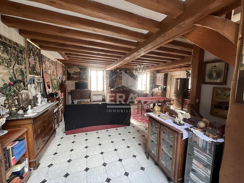 Maison de village - 340 m² - 8 pièces
