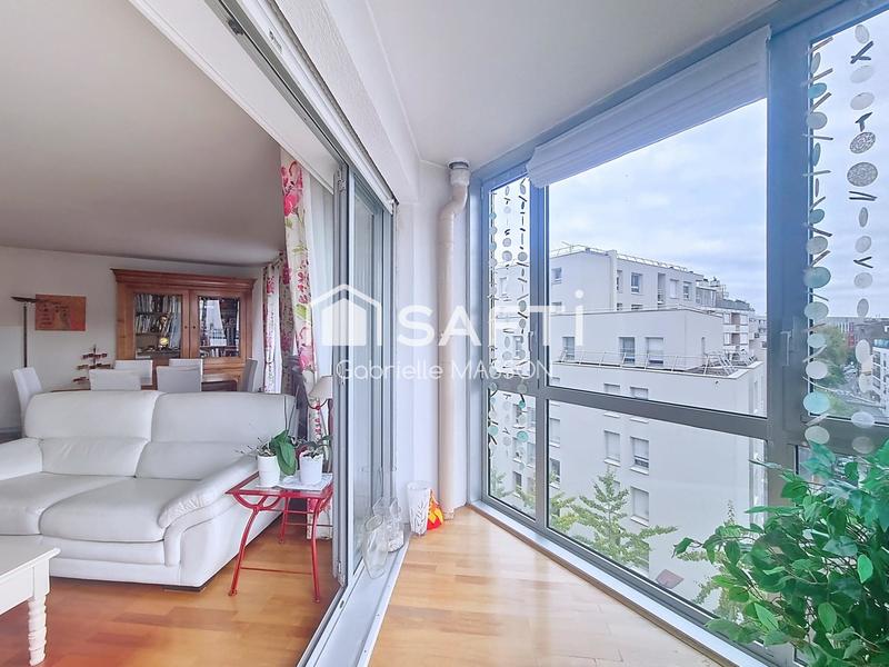 Appartement - 121 m² - 5 pièces