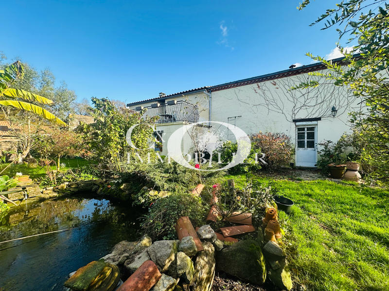 Maison - 160 m² - 5 pièces