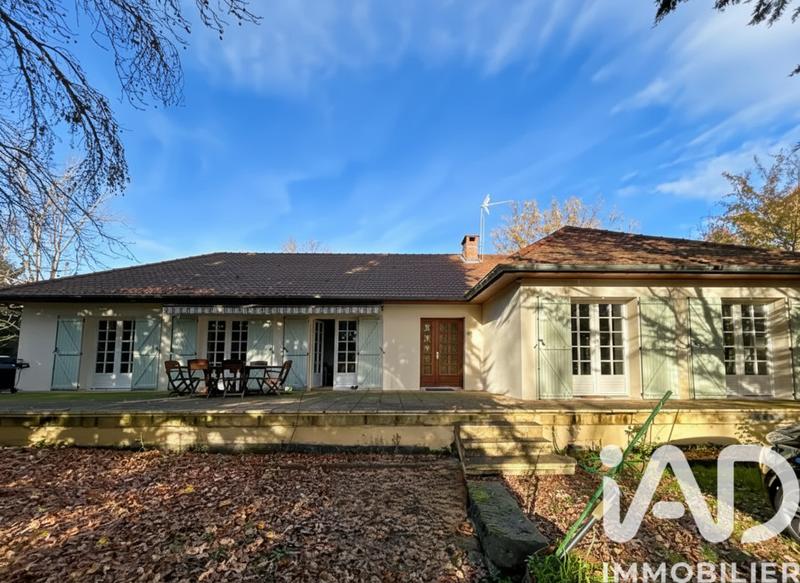 Maison - 163 m² - 6 pièces