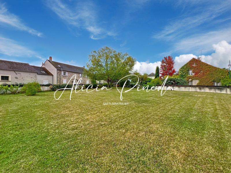 Maison - 92 m² - 5 pièces