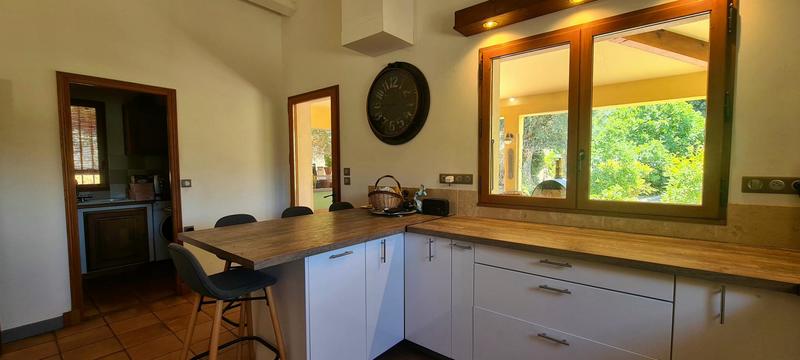 Maison - 144 m² - 5 pièces