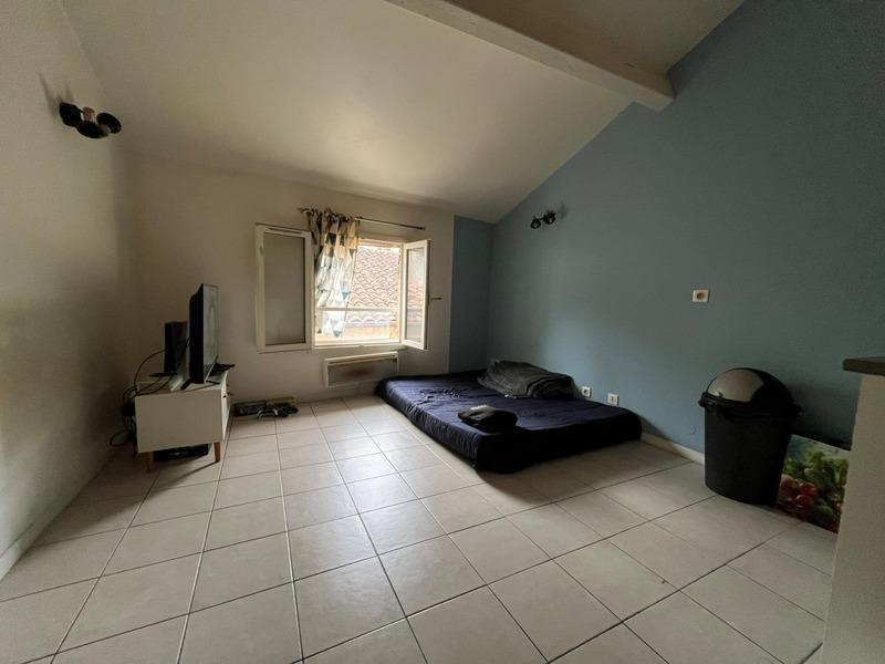 Immeuble - 64 m² - 3 pièces