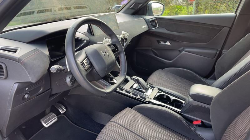 Ds Ds 3 Crossback 1.2 PureTech 130 Eat8 Performance Line Plus - Automatique Entretien constructeur