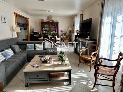 Maison - 108 m² - 6 pièces