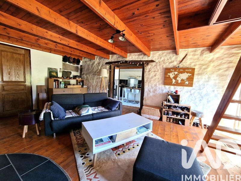 Maison de campagne - 65 m² - 2 pièces