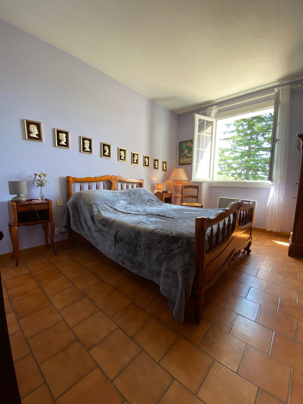 Maison - 151 m² - 5 pièces