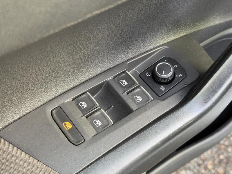 Volkswagen Polo Business 1.6 Tdi 95 s&amp;S Bvm5 Confortline