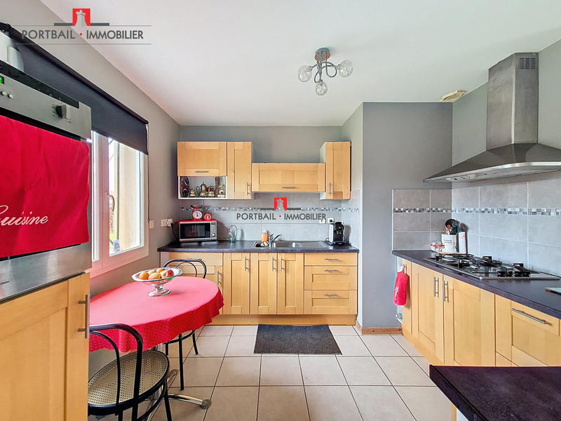 Maison - 81 m² - 4 pièces