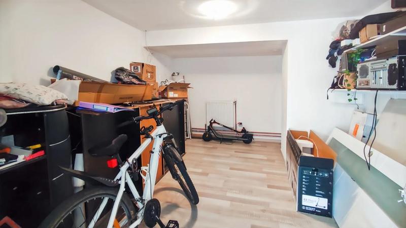 Maison - 195 m² - 7 pièces