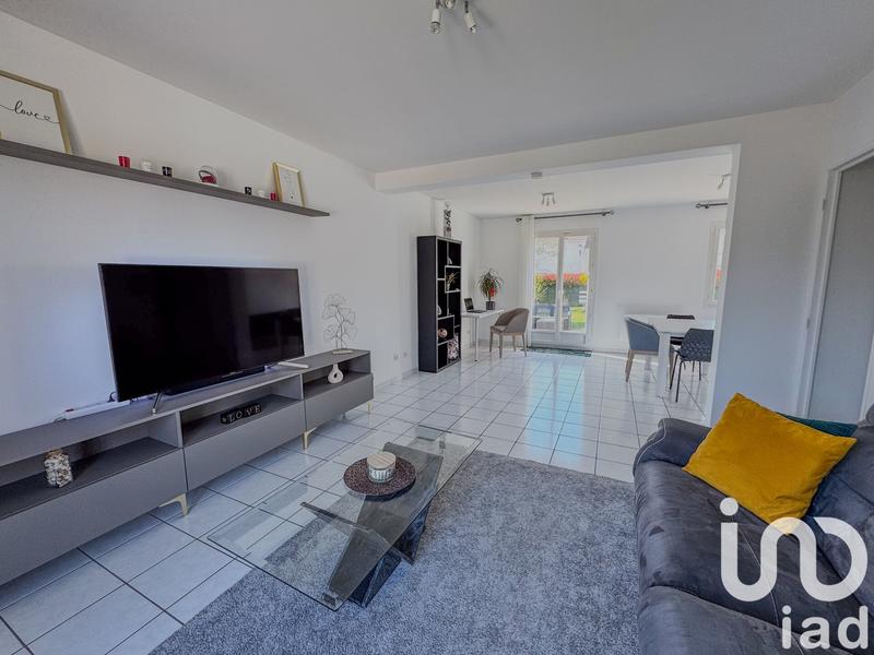 Maison - 121 m² - 6 pièces