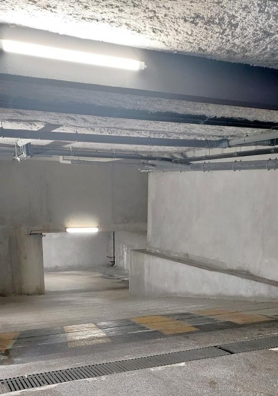 Parking / Garage - 28 m²