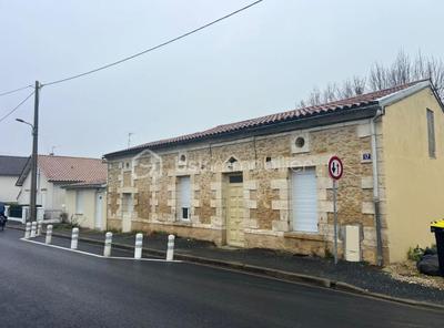 Immeuble - 209 m² - 12 pièces