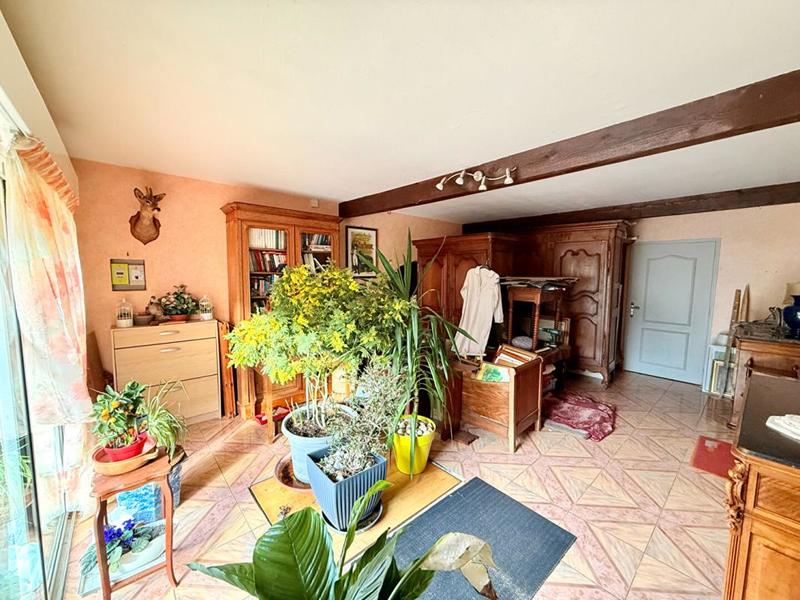 Maison - 250 m² - 10 pièces