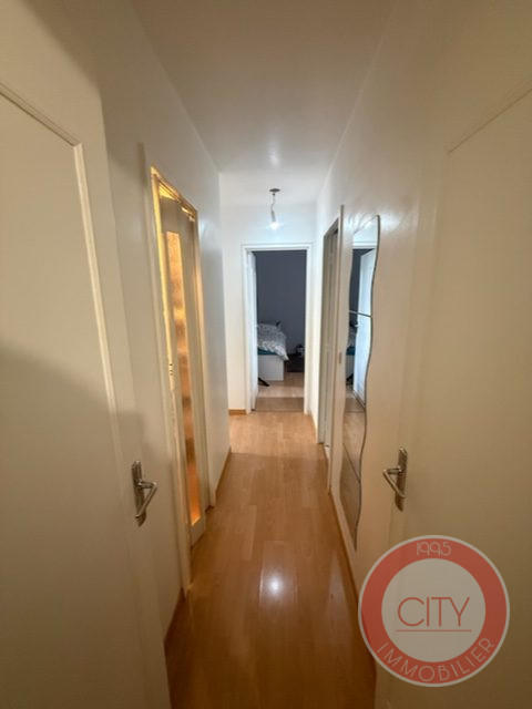 Appartement - 77 m² - 4 pièces