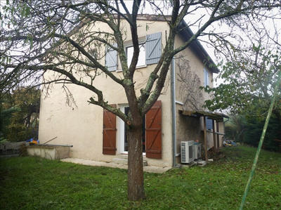 Maison - 120 m² - 6 pièces