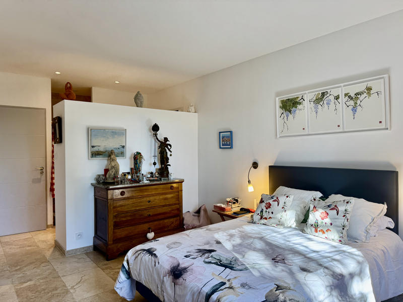 Maison - 265 m² - 7 pièces