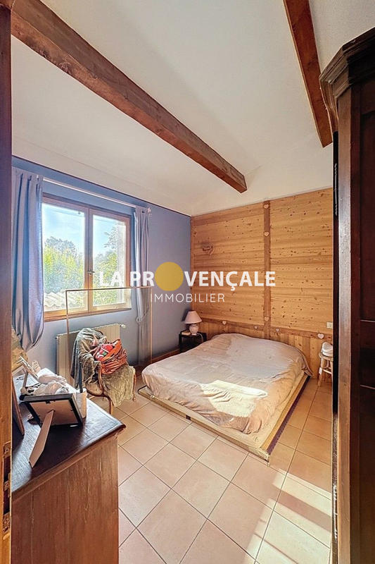 Maison - 194 m² - 4 pièces