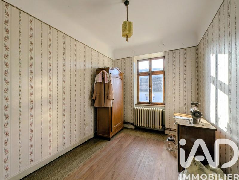 Maison - 182 m² - 7 pièces