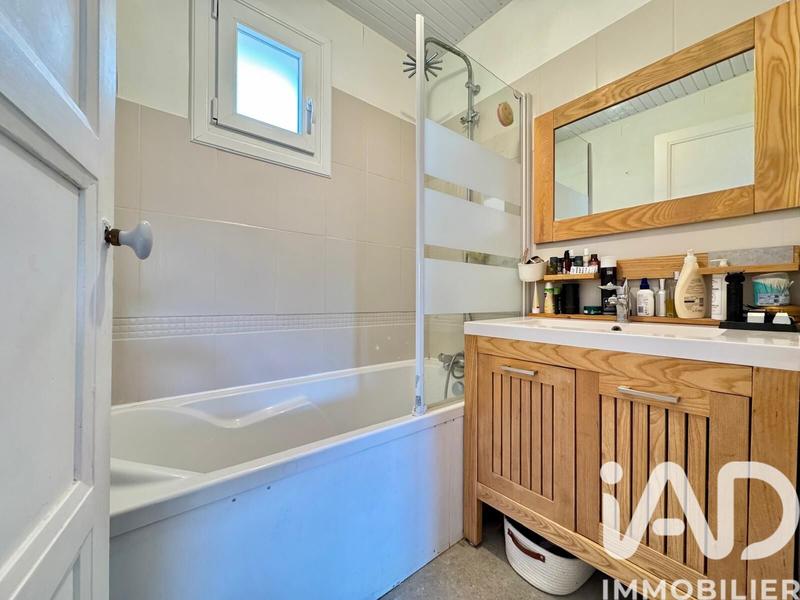 Maison - 98 m² - 5 pièces