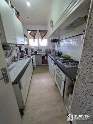 Appartement - 65 m² - 5 pièces