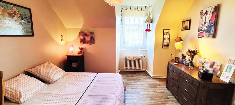 Maison - 165 m² - 8 pièces