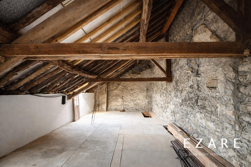 Maison ancienne - 183 m² - 10 pièces