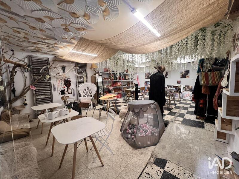 Local commercial - 177 m²