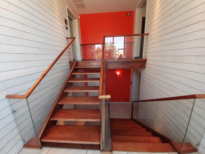 Maison contemporaine - 255 m² - 7 pièces