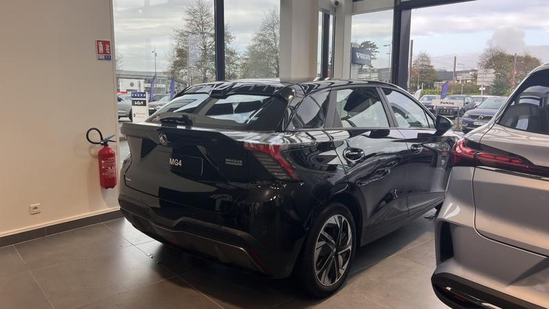 Mg Mg4 Standard 51kWh 125kW