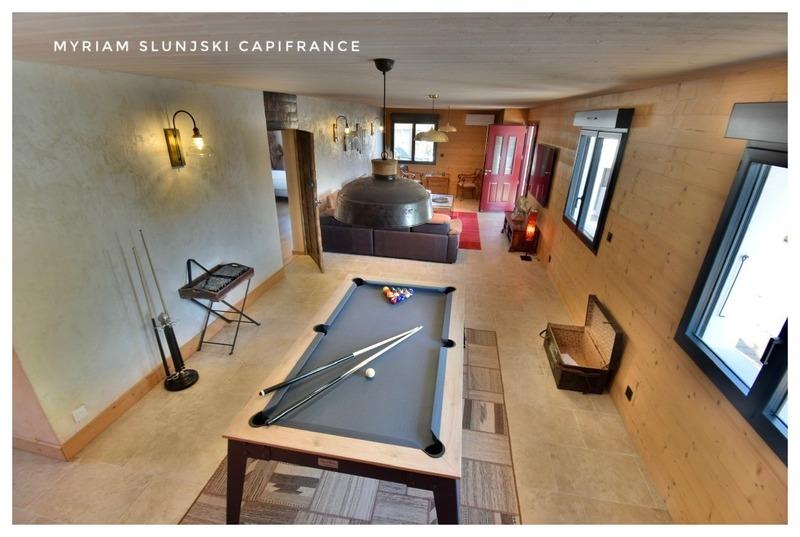 Villa - 210 m² - 6 pièces