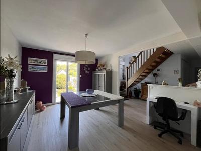 Maison - 138 m² - 7 pièces