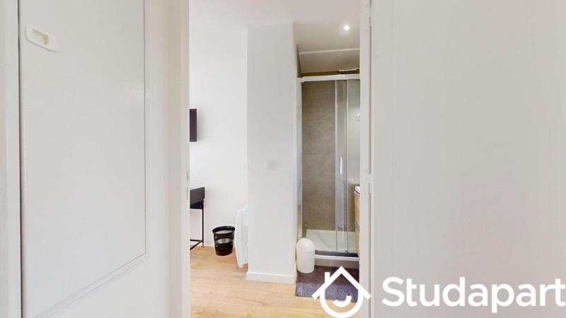 Chambre - 10 m² - 1 pièce