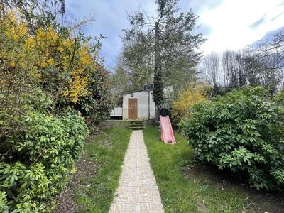 Maison - 88 m² - 4 pièces