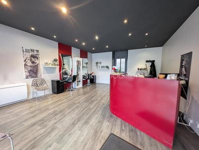 Beauté / Bien-être - 80 m²