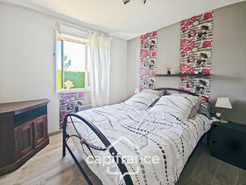 Maison - 96 m² - 5 pièces