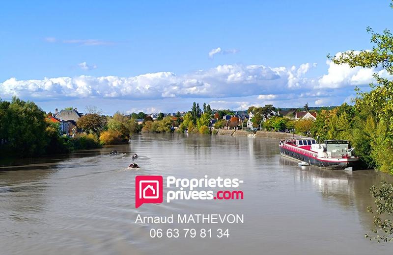 Maison - 300 m² - 12 pièces