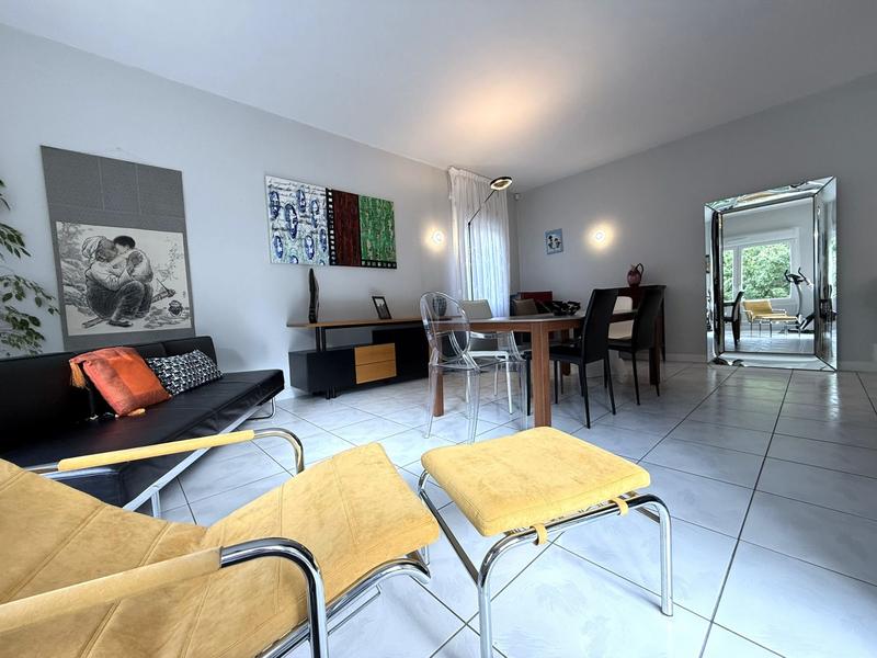 Maison - 176 m² - 7 pièces