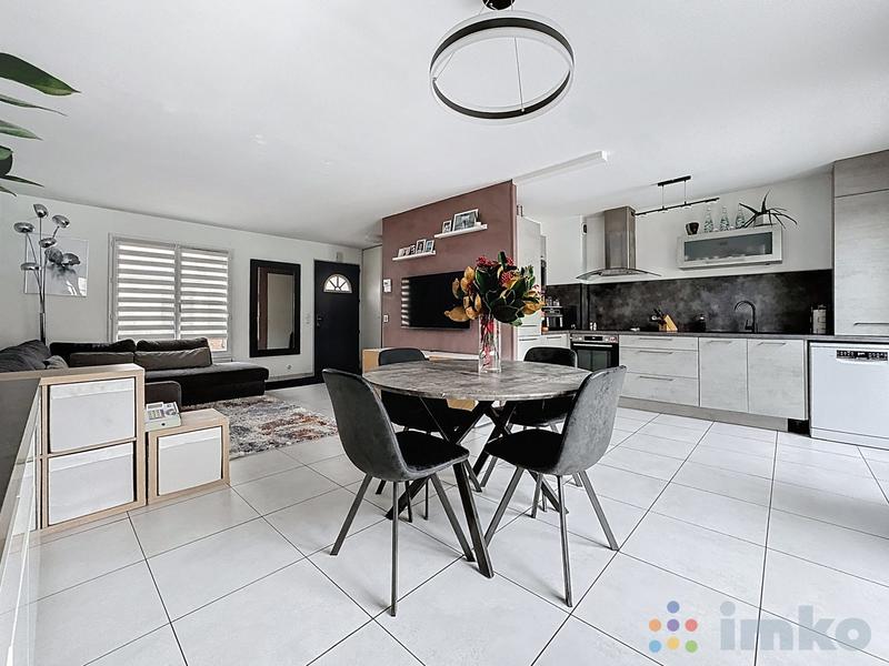 Maison - 80 m² - 4 pièces