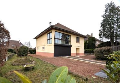 Maison - 88 m² - 5 pièces