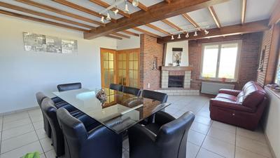 Maison - 166 m² - 6 pièces