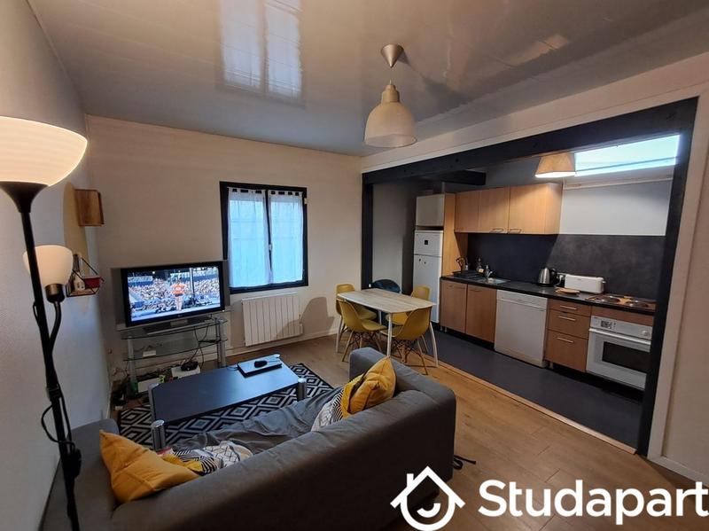 Chambre - 11 m² - 1 pièce