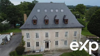 Château - 1 800 m² - 37 pièces