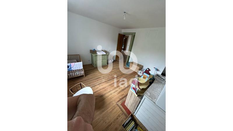 Maison - 238 m² - 8 pièces