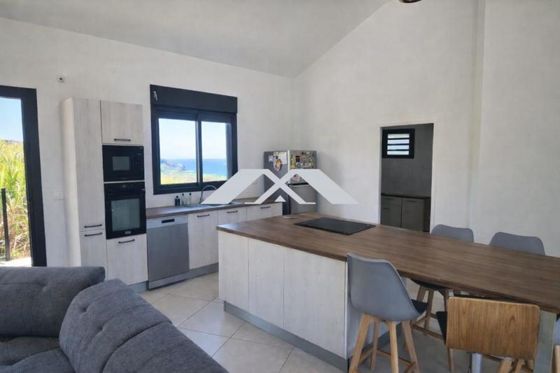 Villa - 100 m² - 4 pièces